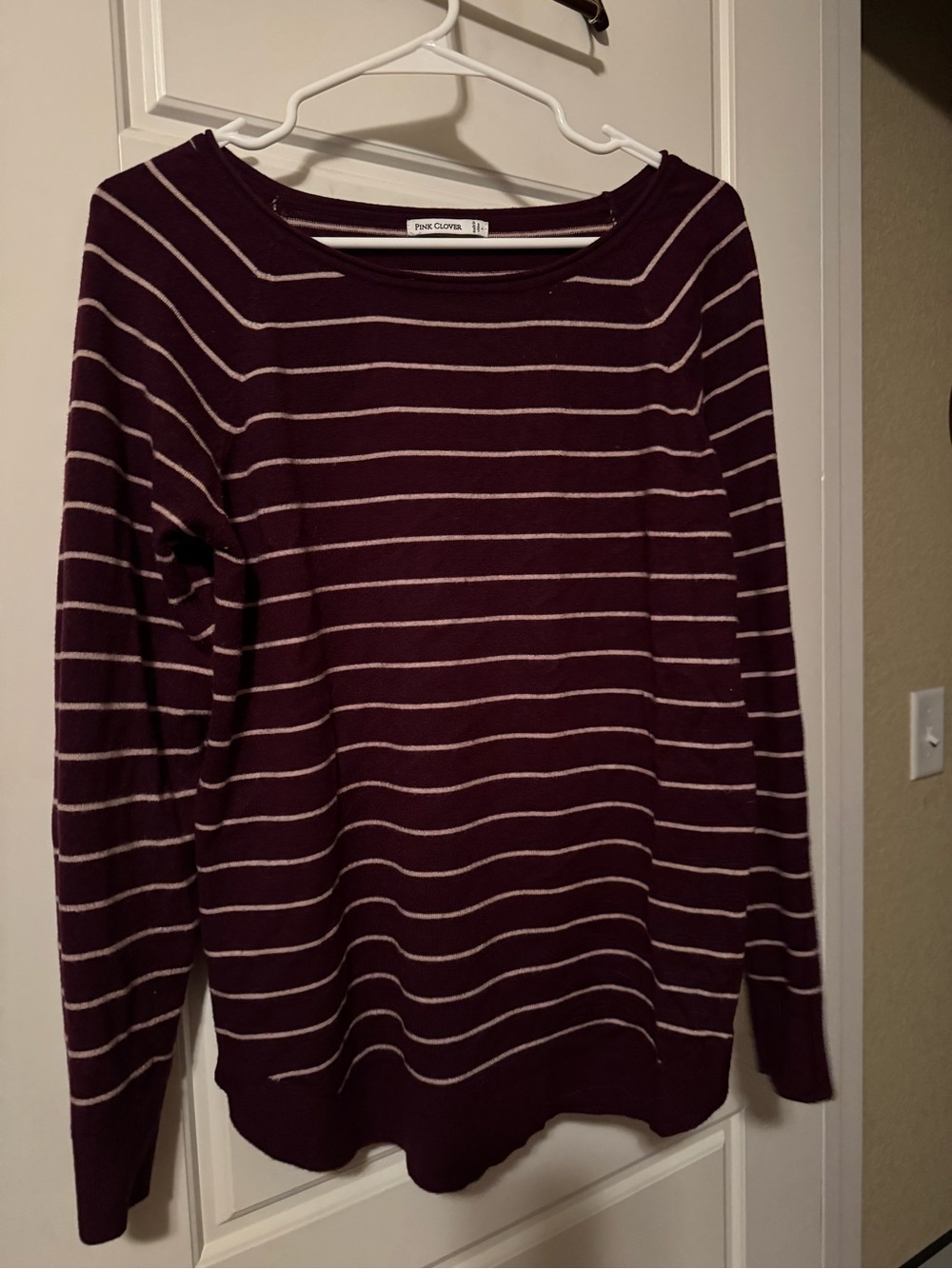 Pink Clover Women's Burgundy and White Striped Scoop Neck Sweater